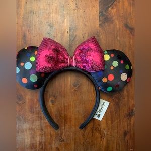 Authentic Disney Parks Minnie Ears Headband.